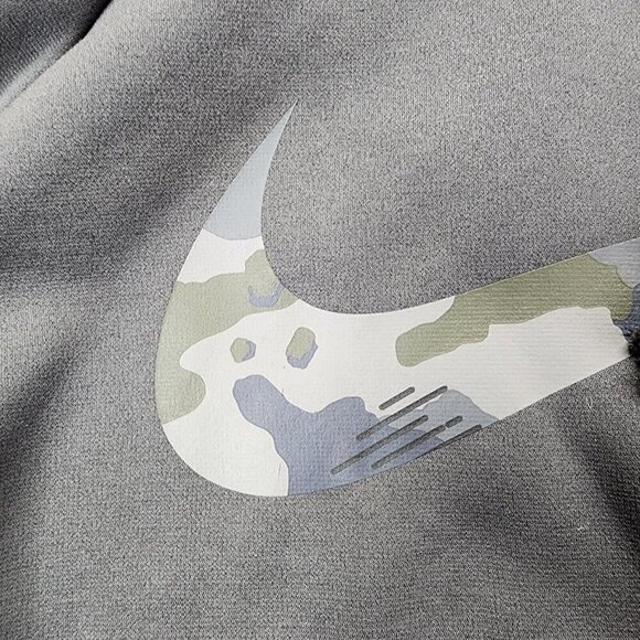 Nike Therma Dri Fit Hoodie Pullover Gray Camo Swoosh Logo Small AR3113 - Picture 2 of 11